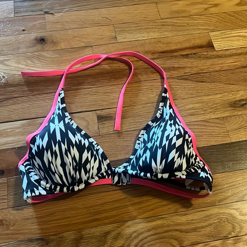 Victoria’s Secret Push-Up Very Sexy Bikini Top-36C